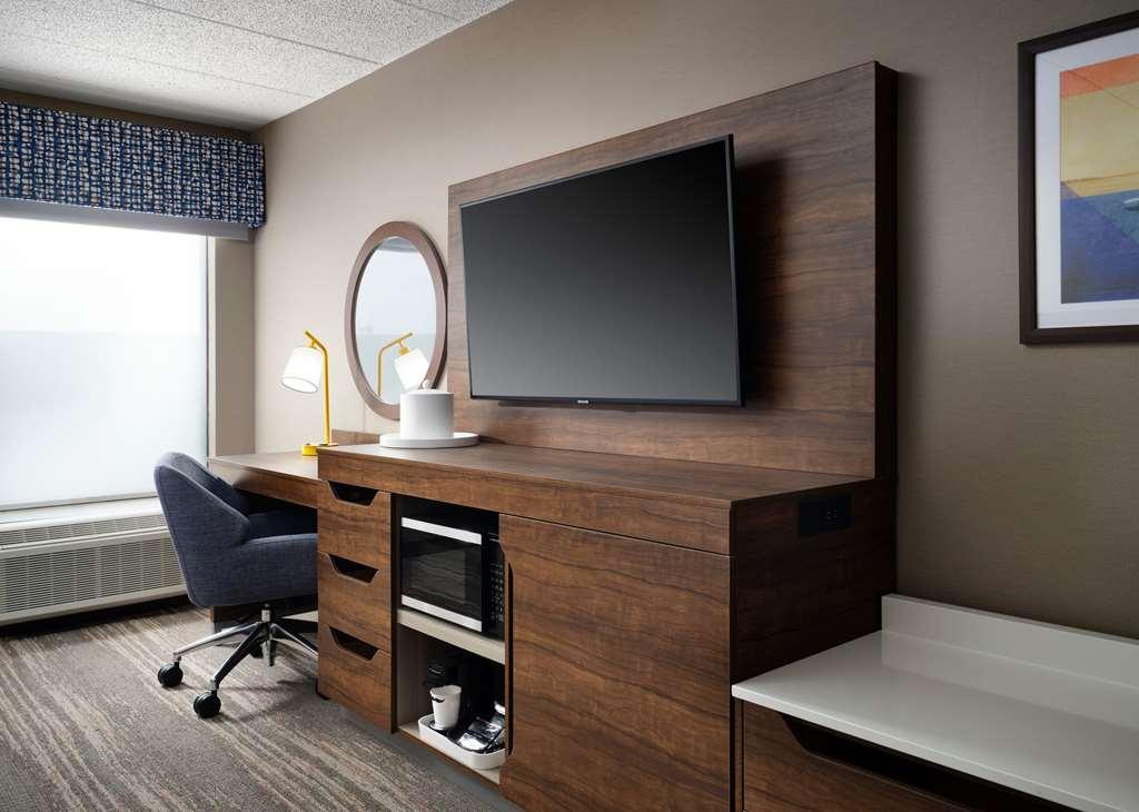 Hampton Inn Troy Room photo