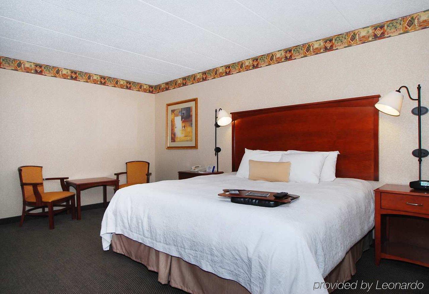 Hampton Inn Troy Room photo